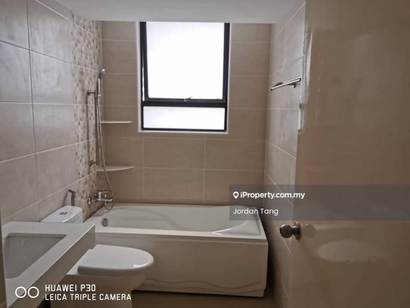 Condominium for Rent in Mont Kiara Pines by Jordan Tang - Bathroom - iProperty.com.my