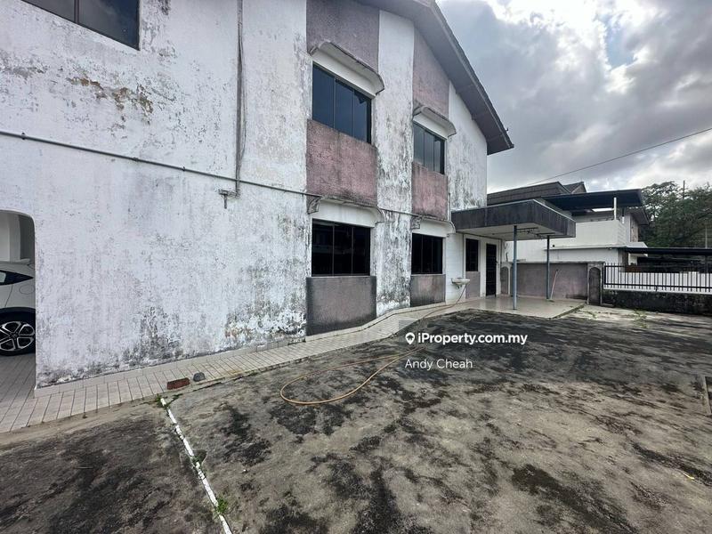 Rumah Berangkai 2 Tingkat untuk Dijual di Taman Ungku Tun Aminah, Skudai oleh Andy Cheah - iProperty.com.my