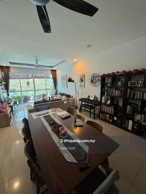 For Sale - Amaya Saujana