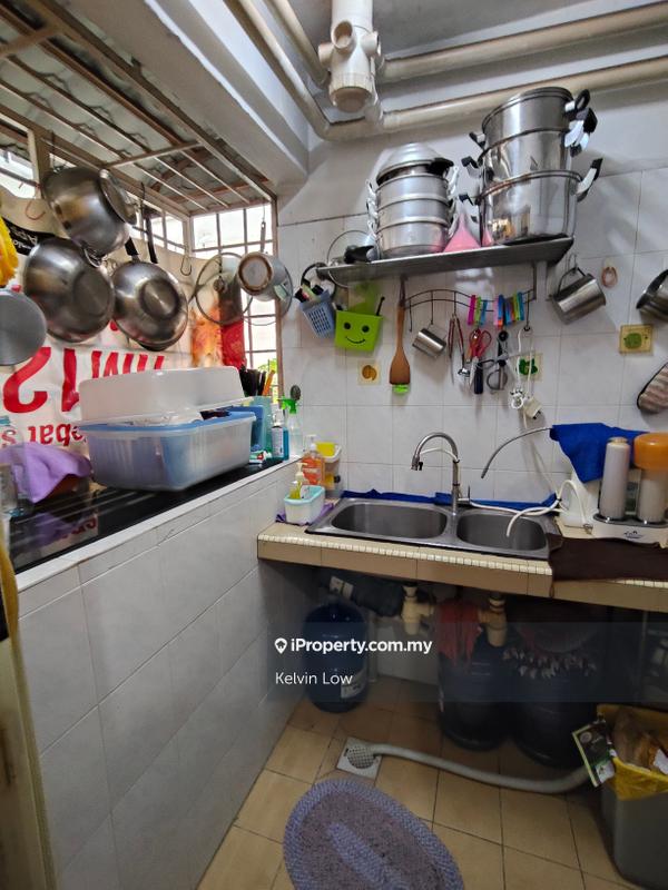 Pangsapuri untuk Dijual di Gugusan Melati oleh Kelvin Low - iProperty.com.my