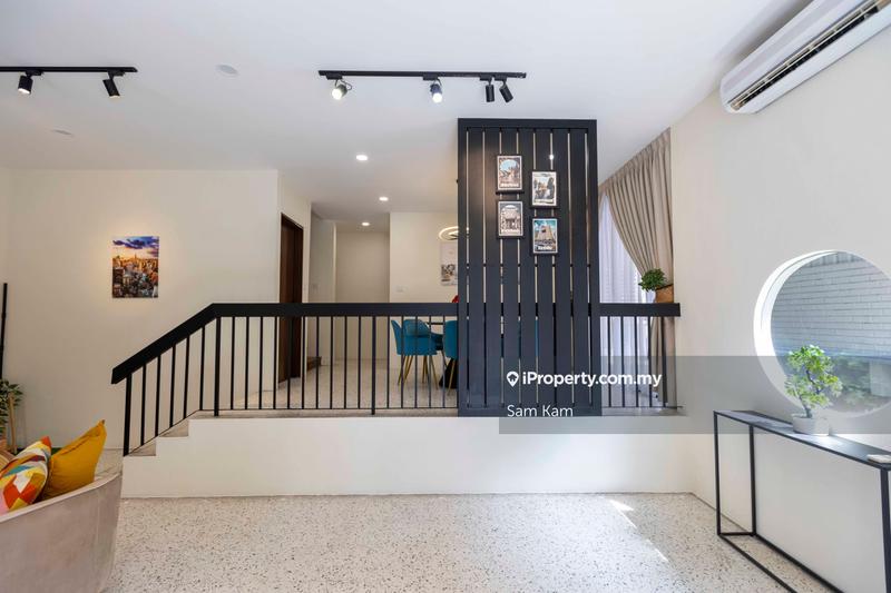 Semi-Detached House for Sale in Seri Tanjung Pinang, Tanjung Tokong by Sam Kam - iProperty.com.my