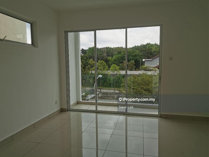 Rumah Berangkai 3 Tingkat untuk Dijual di Kota Damansara, Selangor oleh Siew Lee - iProperty.com.my