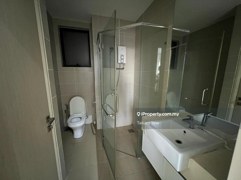 Kediaman Servis untuk Dijual di Icon Residenz 2 @ Icon City oleh Takuro Yew - iProperty.com.my