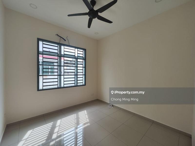 Banglo untuk Dijual di Taman Senawang Perdana, Senawang oleh Chong Ming Ming - iProperty.com.my