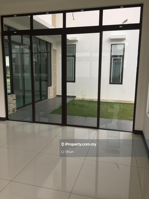 Bungalow House for Sale in Setia Eco Park, Setia Alam by Li-Shun - iProperty.com.my