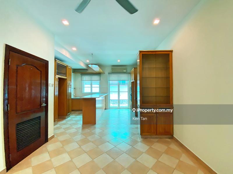 Rumah Berkembar untuk Dijual di Tropicana Golf Country Resort, Tropicana oleh Ken Tan - iProperty.com.my