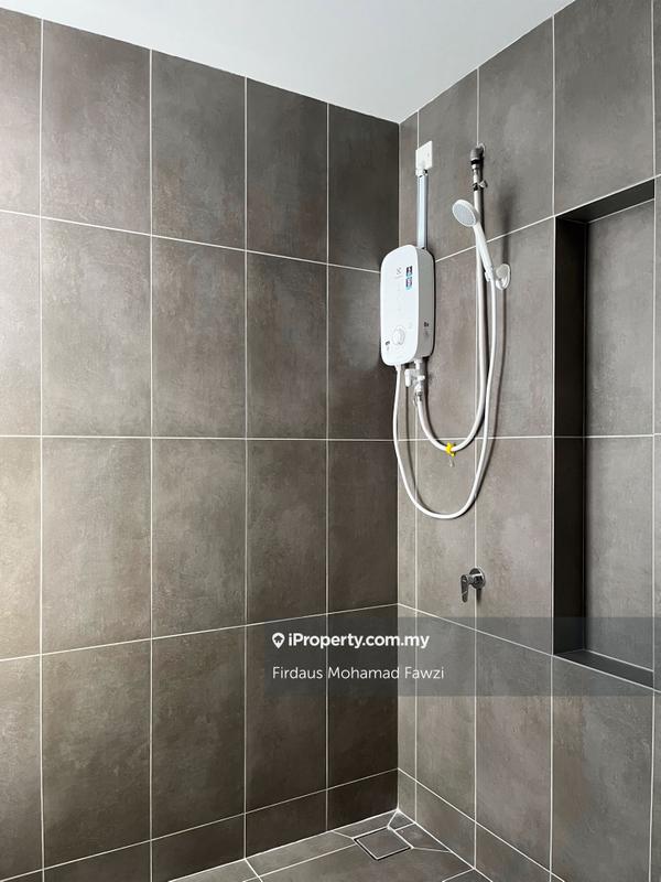 For Sale - Emerald Hill