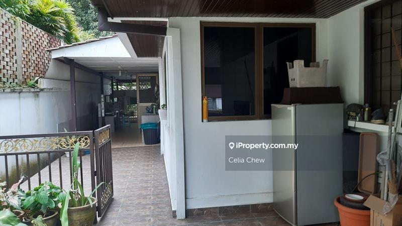 Bungalow House for Sale in Seksyen 16, Petaling Jaya by Celia Chew - iProperty.com.my