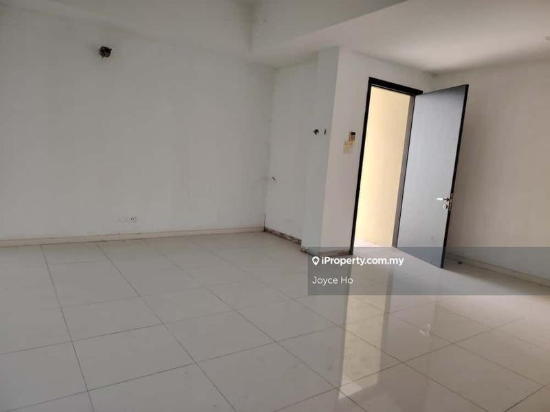 Bungalow House for Sale in Saujana Puchong, Puchong by Joyce Ho - iProperty.com.my