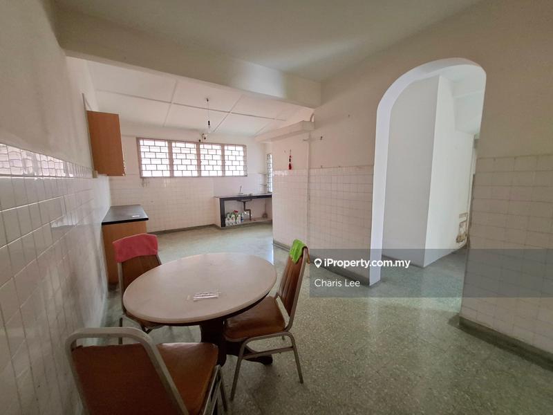Rumah Berangkai 2 Tingkat untuk Dijual di Seksyen 17, Petaling Jaya oleh Charis Lee - iProperty.com.my