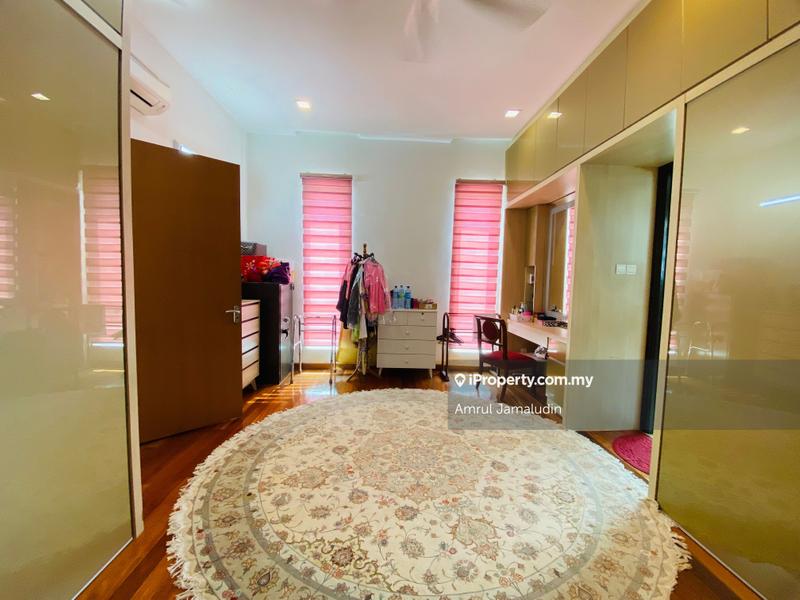 Bungalow House for Sale in Ukay Seraya, Ampang by Amrul Jamaludin - iProperty.com.my
