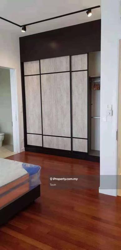 For Rent - Pavilion Hilltop