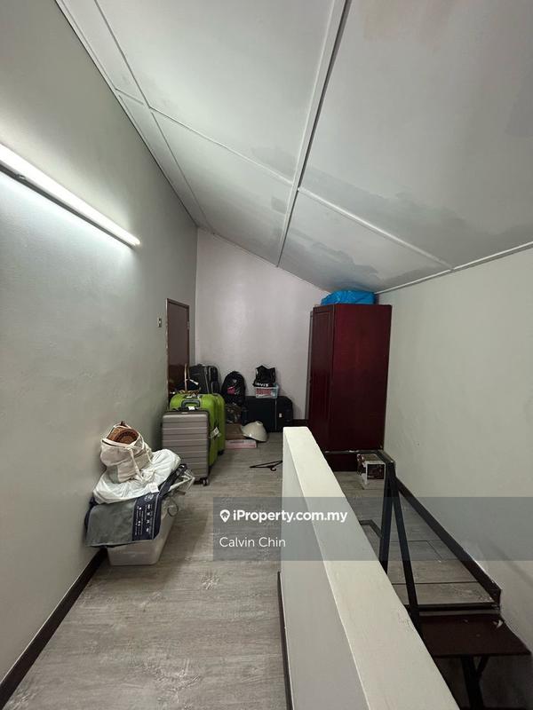 Rumah Berkembar untuk Dijual di Ukay Perdana, Ulu Kelang oleh Calvin Chin - iProperty.com.my