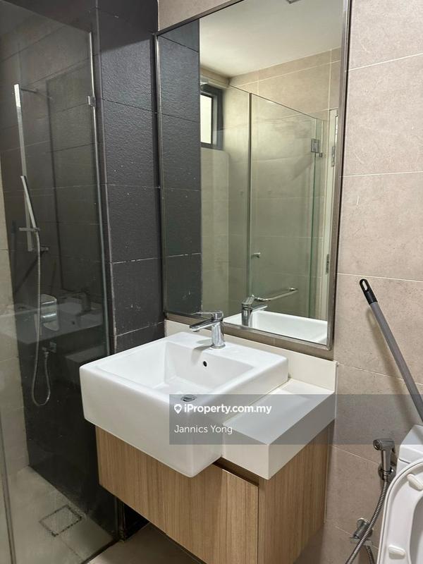 For Rent - Third Avenue