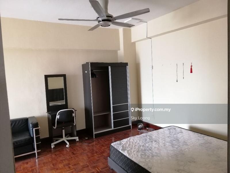 Kondominium untuk Dijual di Pantai HillPark 1 oleh Sky Loong - iProperty.com.my