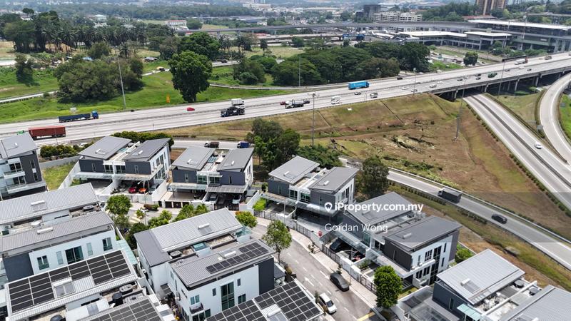 Semi-Detached House for Sale in Bayu Damansara, Petaling Jaya by Gordan Wong - iProperty.com.my