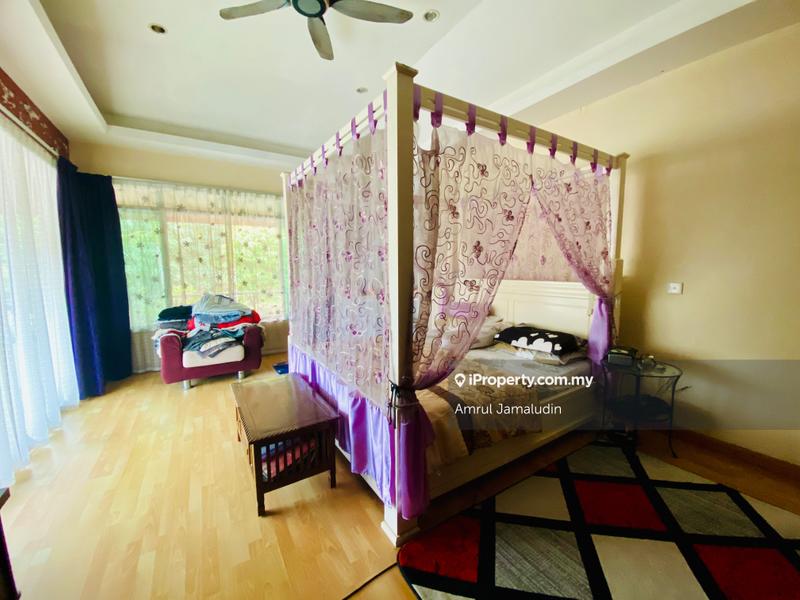 2.5-storey Terraced House for Sale in Laman Oakleaf, Ampang by Amrul Jamaludin - iProperty.com.my