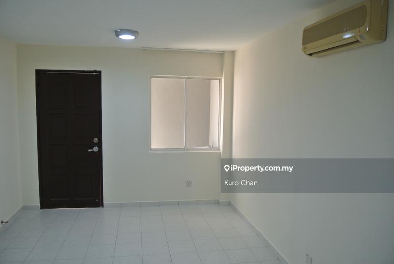 Rumah Teres 2-Tingkat untuk Dijual di Taman Putra Prima, Puchong oleh Kuro Chan - iProperty.com.my