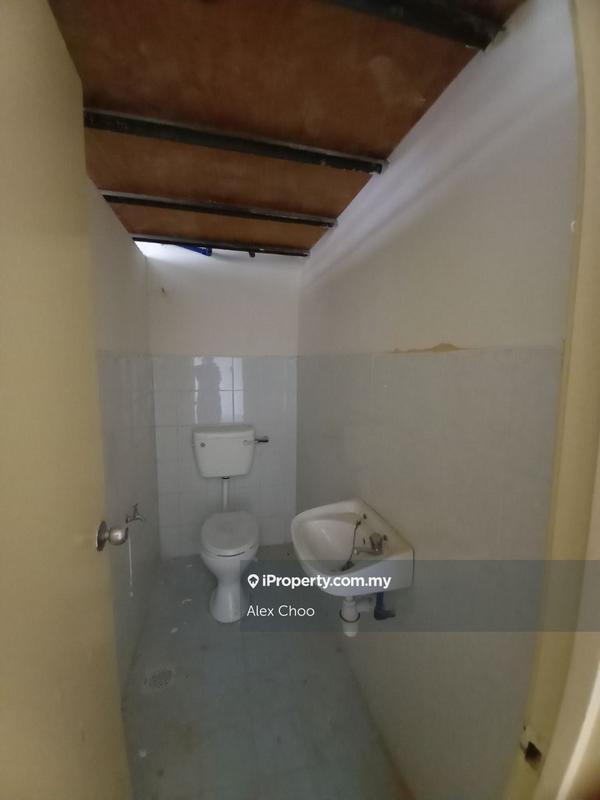 Shop for Sale in Seri Kembangan, Seri Kembangan by Alex Choo - iProperty.com.my