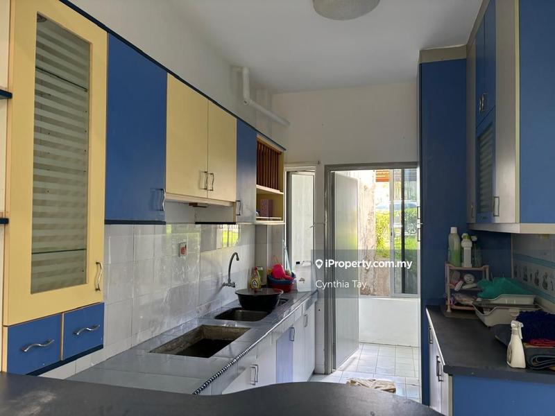 Apartment for Sale in Spanish Villa by Cynthia Tay - iProperty.com.my