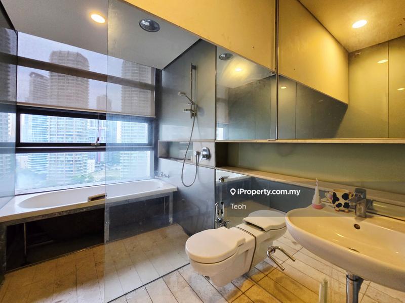 For Sale - Condominium @ The Troika