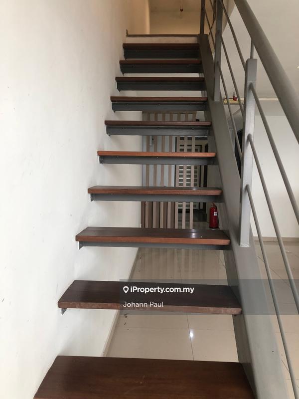 Service Residence for Sale in Pinnacle Petaling Jaya by Johann Paul Gregory - iProperty.com.my
