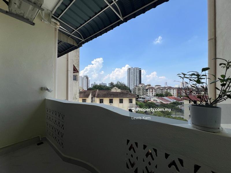 For Sale - Menara Kuda Lari