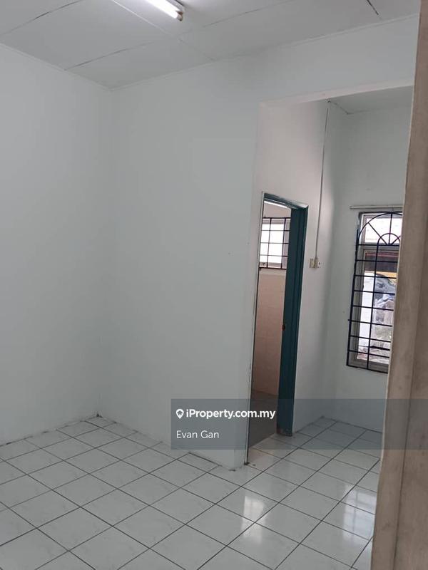 Rumah Teres 1-Tingkat untuk Dijual di Taman Merdeka, Batu Berendam oleh Evan Gan - iProperty.com.my