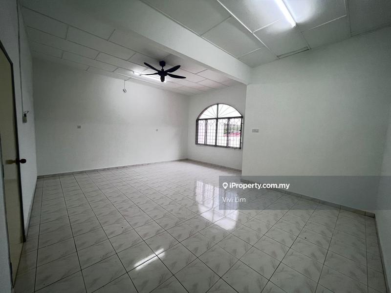 2-storey Terraced House for Sale in Taman Sri Kluang, Kluang by Vivi Lim - iProperty.com.my