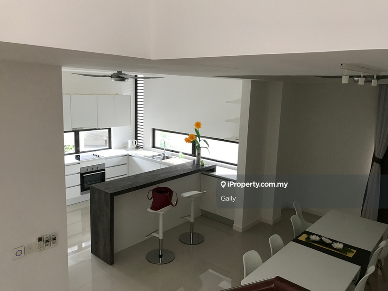 Rumah Berangkai 3 Tingkat untuk Dijual di Symphony Hills, Cyberjaya oleh Gaily - iProperty.com.my