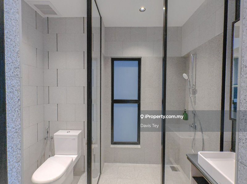 Residensi Servis untuk Dijual di Scarletz Suites @ KL City Centre oleh Davis Tey - iProperty.com.my
