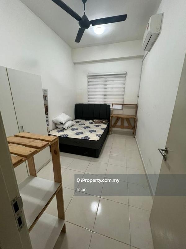 For Rent - I Residence