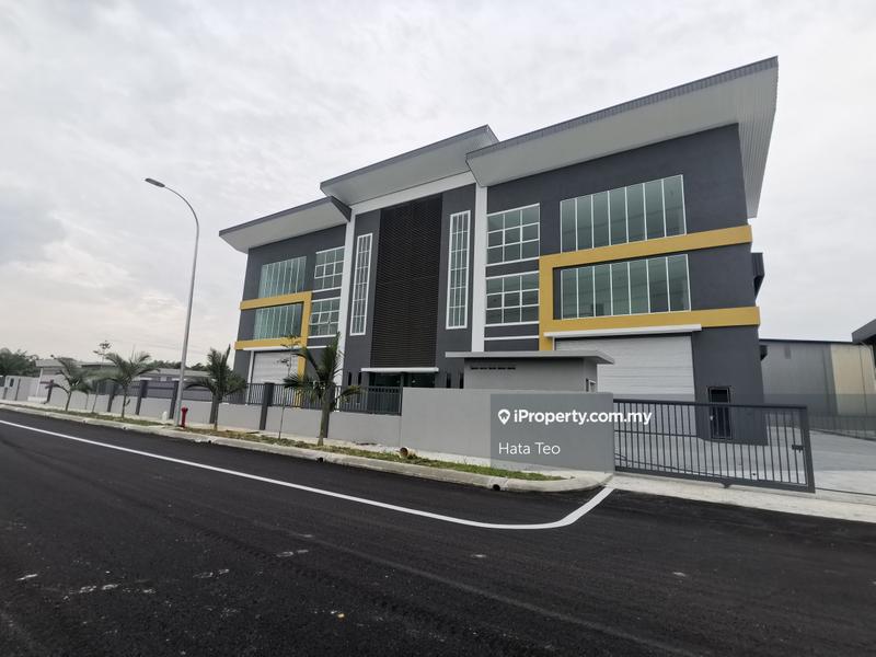 Semi-D Factory for Sale in Aman Perdana, Kapar by Hata Teo - iProperty.com.my