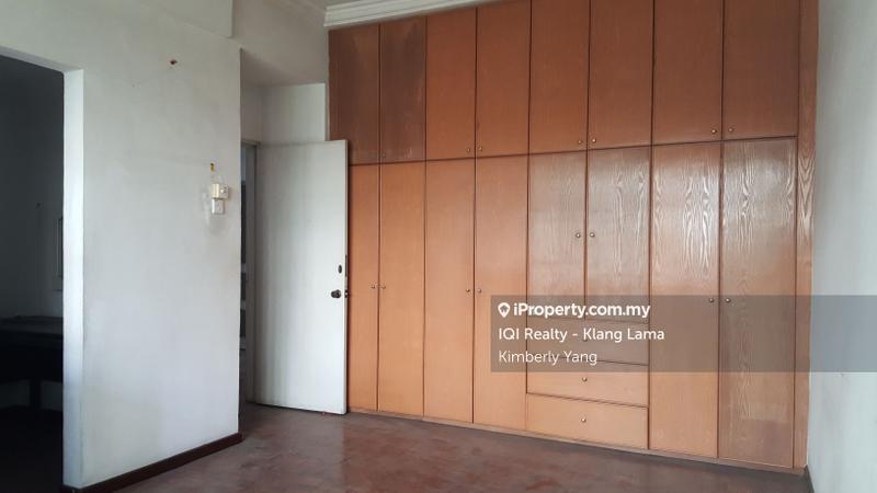 Rumah Berkembar untuk Dijual di Taman Danau Desa, Taman Desa oleh Kimberly Yang - iProperty.com.my