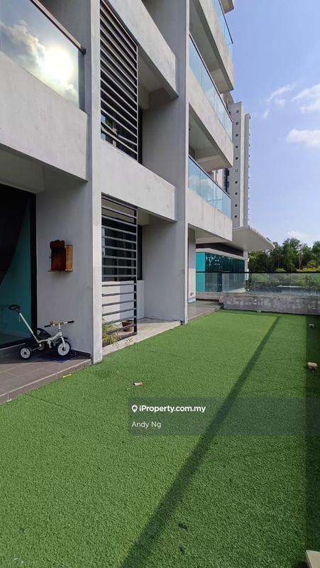 For Sale - Paragon 3