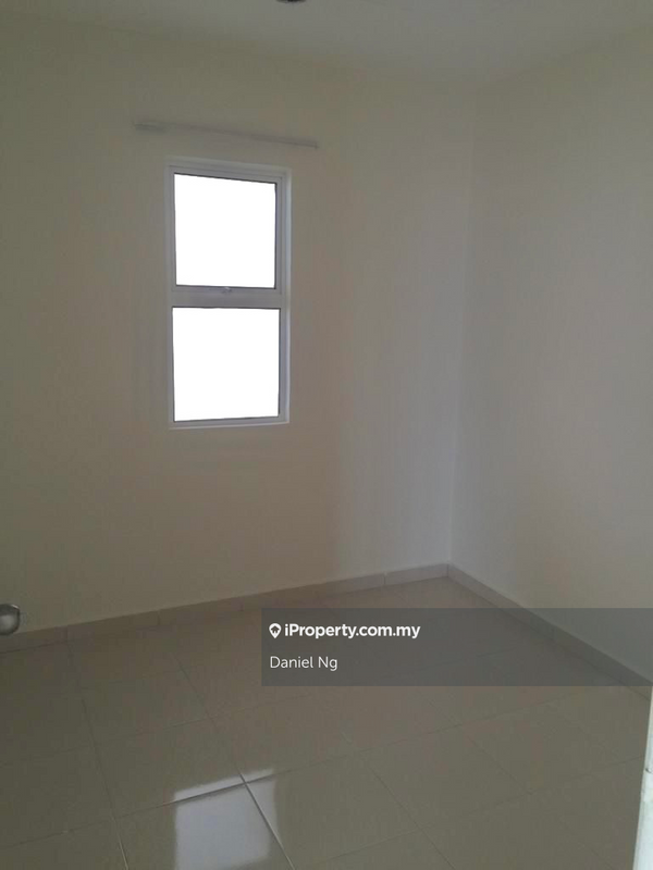 Condominium for Sale in The iResidence by Daniel Ng - iProperty.com.my