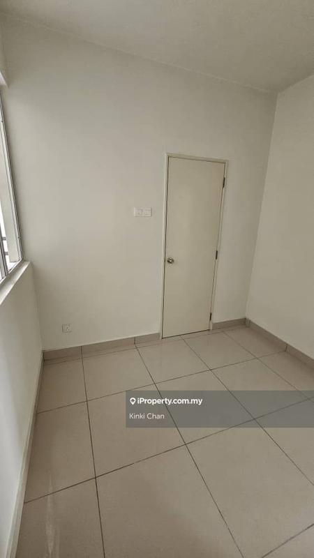 Service Residence for Sale in Maxim Residences by Kinki Chan - iProperty.com.my