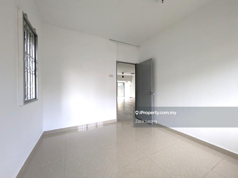 Apartment for Sale in Desa Pandan Baiduri Apartment Block C1 by Zack Leong - iProperty.com.my