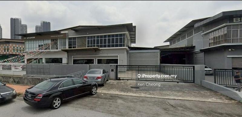 For Sale - 1.5 STOREY SEMI D- LAND14700SF BIG LOT, GOOD CONDITION,PRIME AREA KOTA DAMANSARA