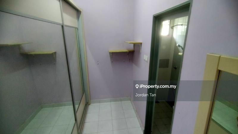 For Sale - 162 Residency