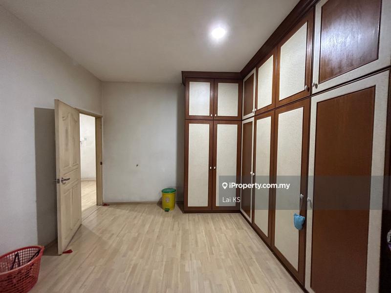 Rumah Berkembar untuk Dijual di Taman Overseas Union (Taman Oug), Jalan Klang Lama (Old Klang Road) oleh Lai KS - iProperty.com.my