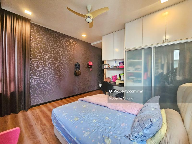 Rumah Berkembar untuk Dijual di Seksyen 27, Shah Alam oleh Nobeille Chung - iProperty.com.my