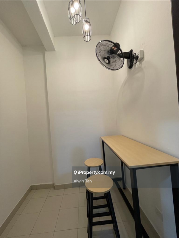 Kediaman Servis untuk Disewa di SkyVille 8 @ Benteng 8 oleh Alwin Tan - iProperty.com.my