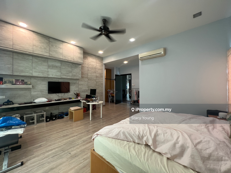 Bungalow House for Sale in Bandar Mahkota Cheras, Cheras by Stacy Young - iProperty.com.my