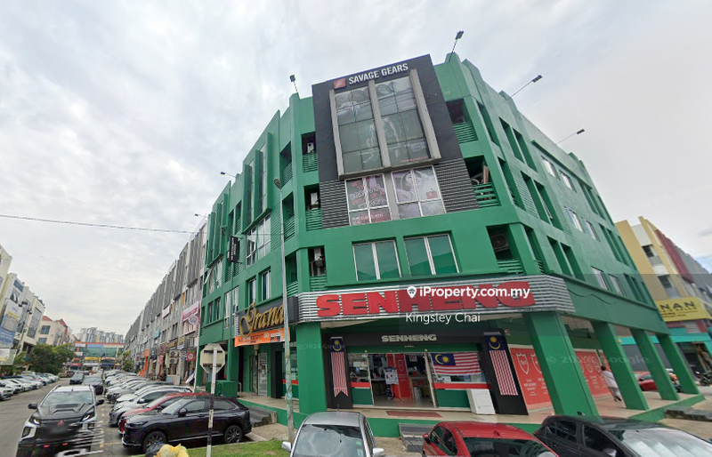 For Sale - ROI 4.5% Above Bandar Puteri Puchong Endlot Puchong