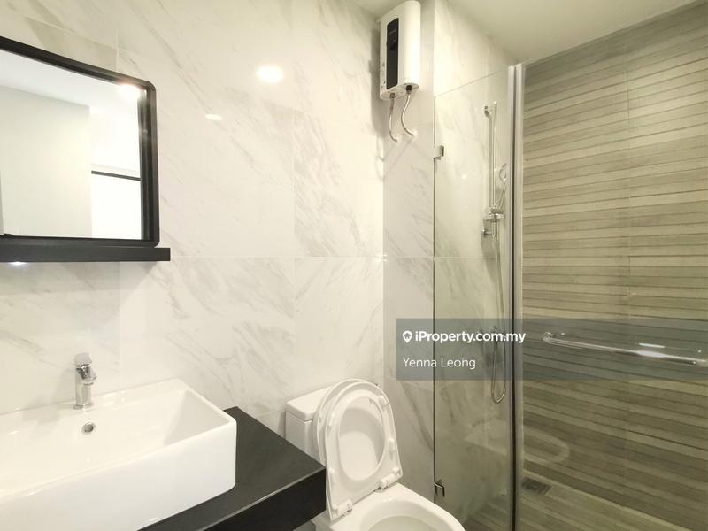 Kediaman Servis untuk Dijual di Emporis oleh Yenna Leong - iProperty.com.my