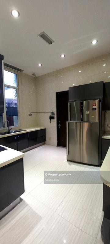 Bungalow House for Sale in Subang Heights, Subang Jaya by Sandra Lim - iProperty.com.my