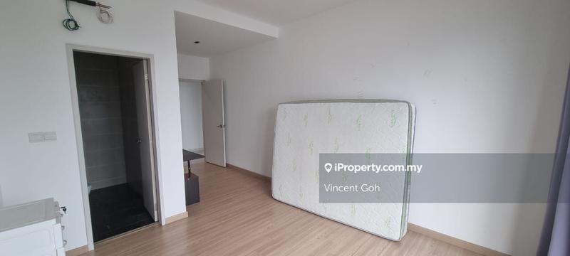 Service Residence for Sale in Tuan Residency by Vincent Goh - iProperty.com.my
