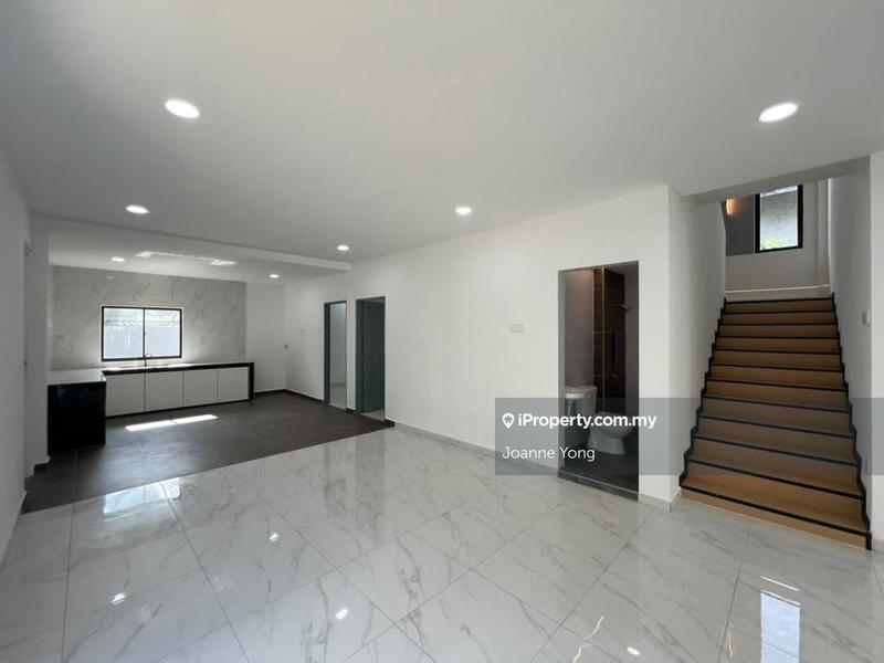 Banglo untuk Dijual di Taman Kebun Teh, Johor Bahru oleh Joanne Yong - iProperty.com.my