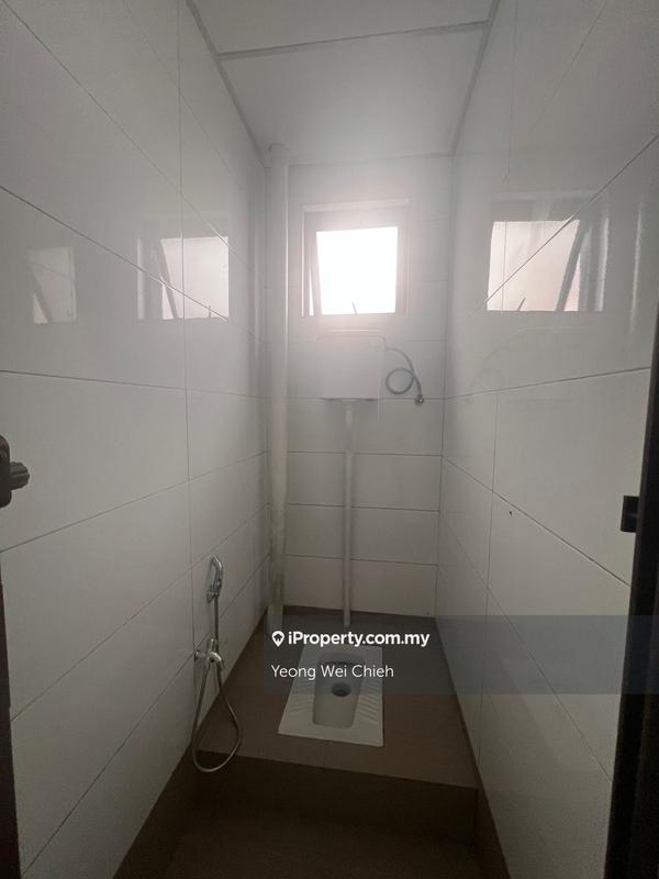 Kedai-Pejabat untuk Disewa di Taman Malim Jaya Facing Mainroad, Melaka City oleh Yeong Wei Chieh - iProperty.com.my